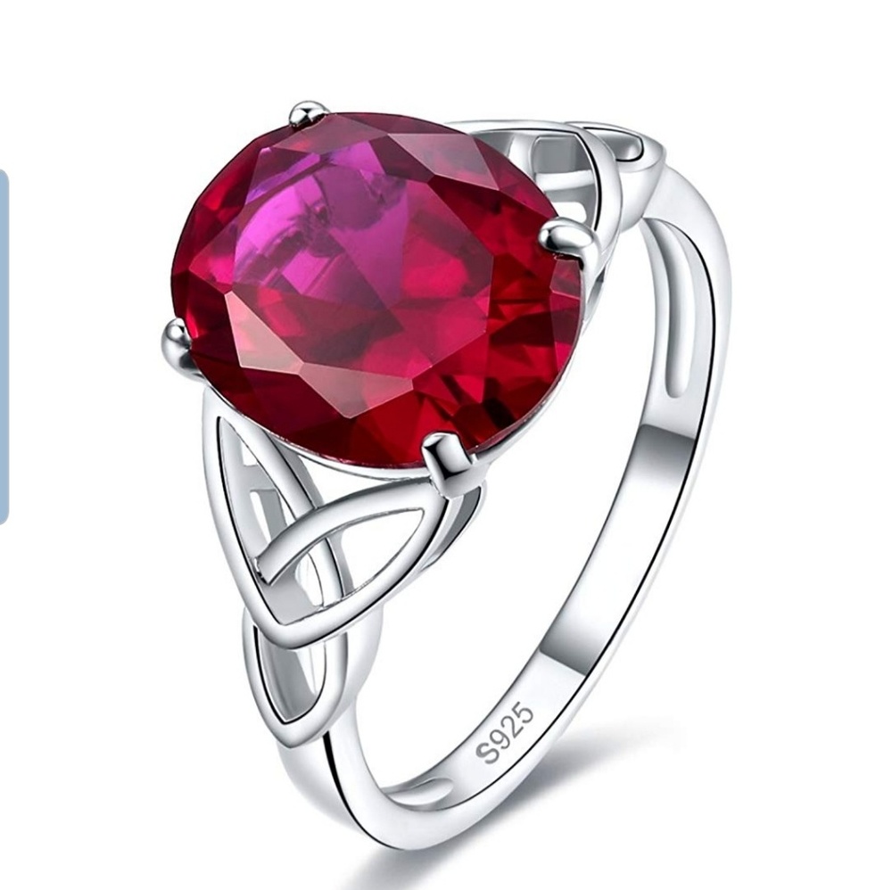 Emerald Trinity Celtic Knot Ring - image 1